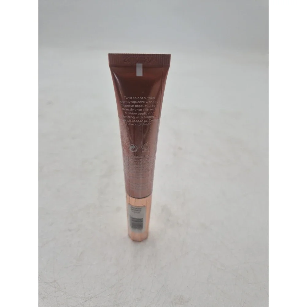 MCoBeauty Highlight and Glow Beauty Wand Liquid Highlighter Bronze